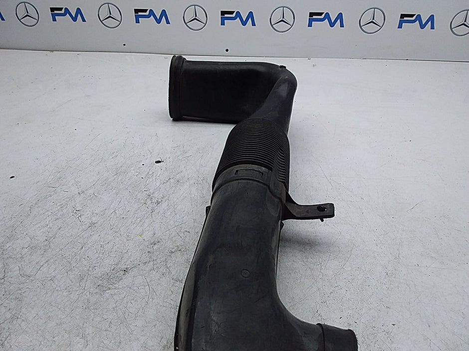 MERCEDES BENZ E-CLASS W212 AIR INTAKE TUBE A6510903437 FMI10