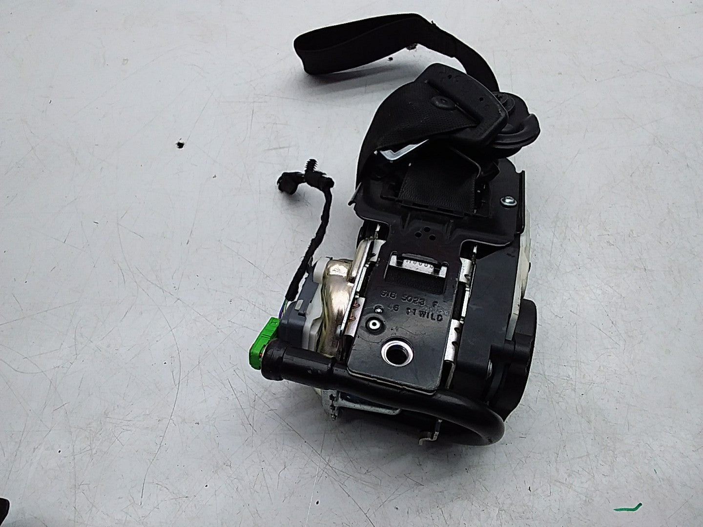 MERCEDES C-CLASS W204 SEAT BELT FRONT LEFT PASSENGER SIDE A2048601585 FMS225 NSF