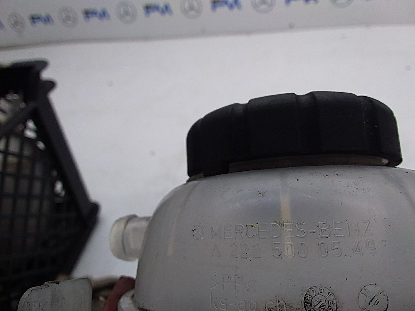 MERCEDES BENZ S-CLASS W222 COOLANT EXPANSION TANK 2014ONWARDS A2225000549 FMC112
