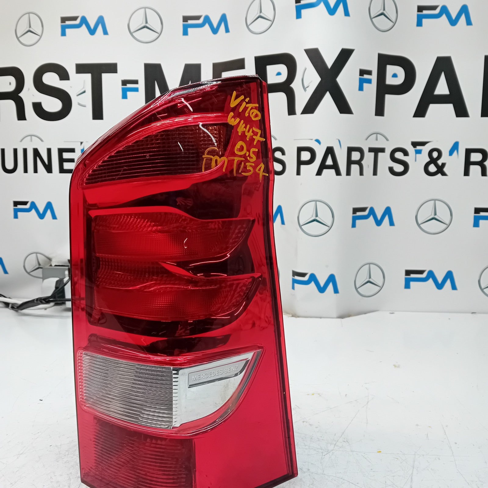 MERCEDES VITO W447 2015-20 DRIVER OS REAR TAIL LIGHT R191014 FMT154