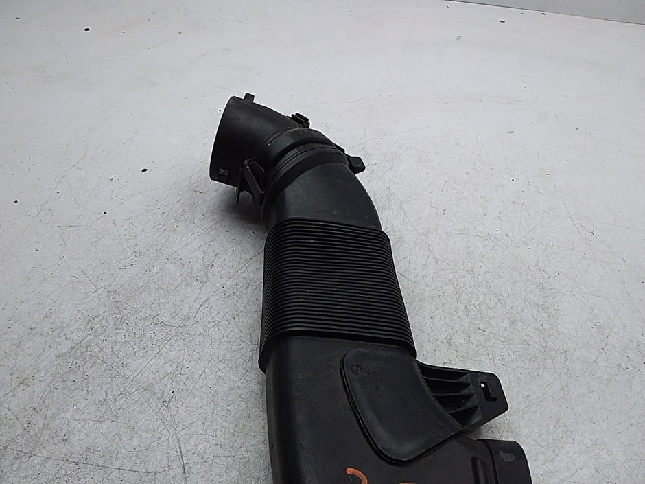 MERCEDES-BENZ C-CLASS A205 AIR INTAKE TUBE A6510903242 FMI04