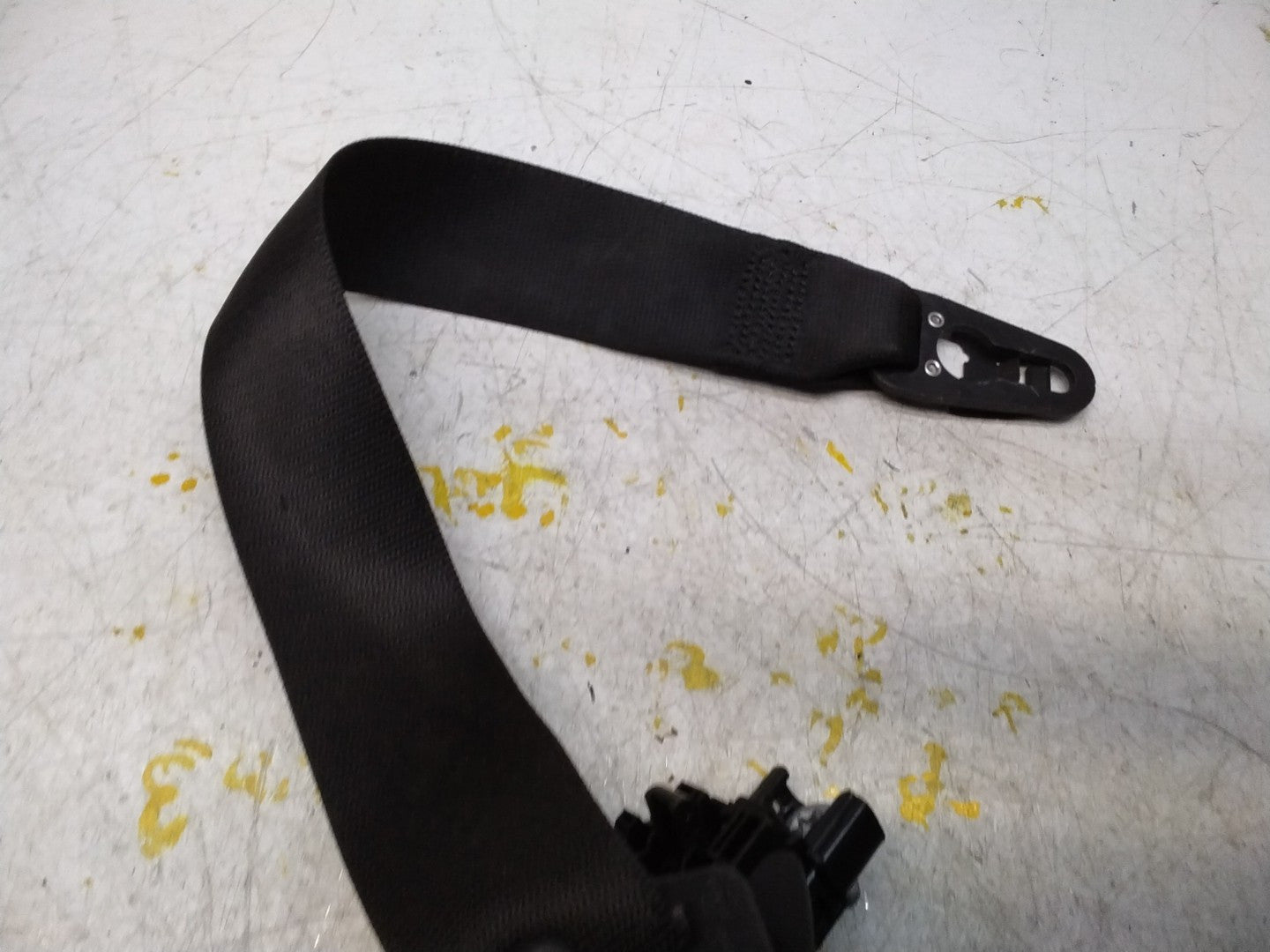 MERCEDES C-CLASS W205 SEAT BELT FRONT PASSENGER LEFT SIDE A2058600185 FMS325 NSF