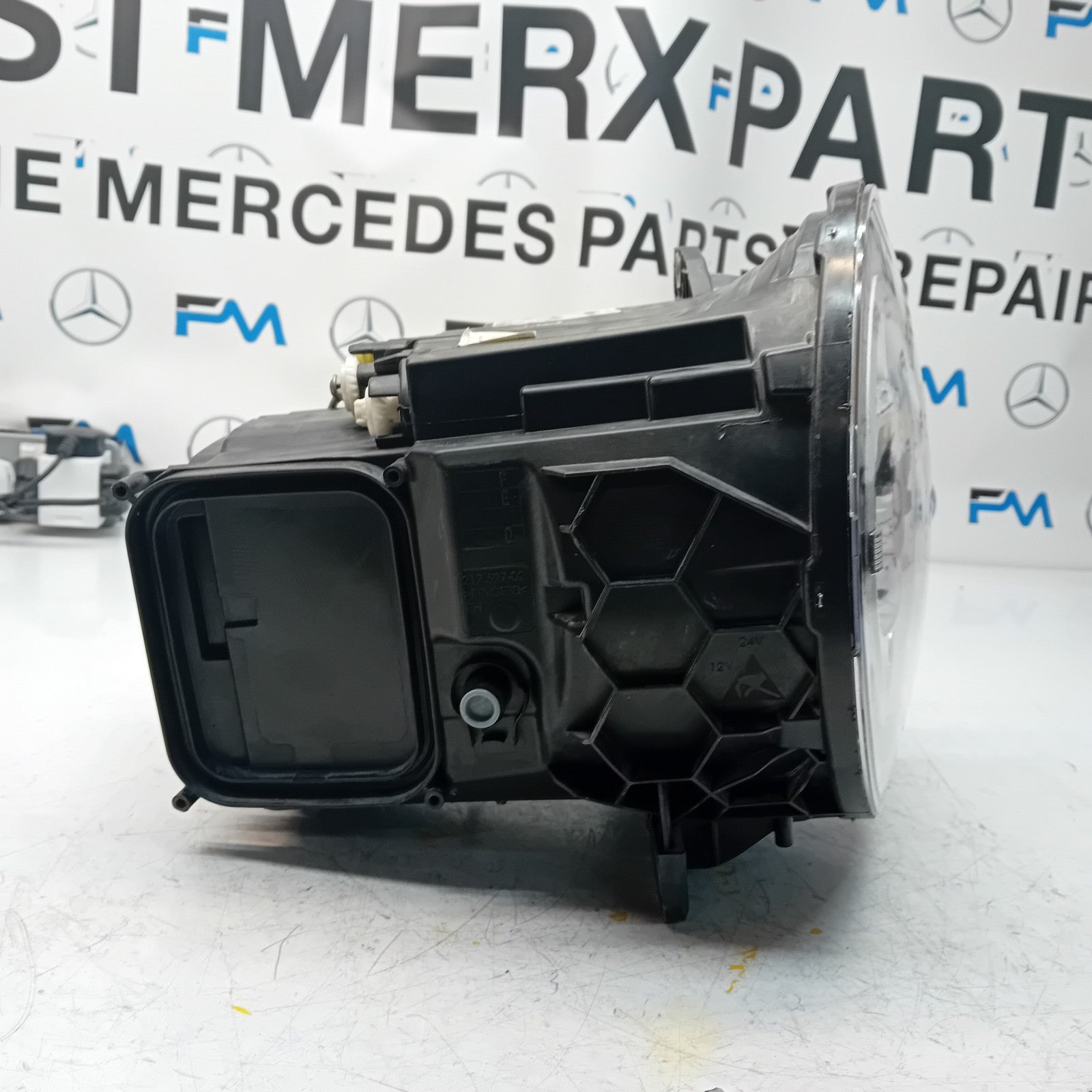 MERCEDES G-CLASS W463 LED HEADLIGHT DRIVER SIDE OS A4639060602 2020 FMT195