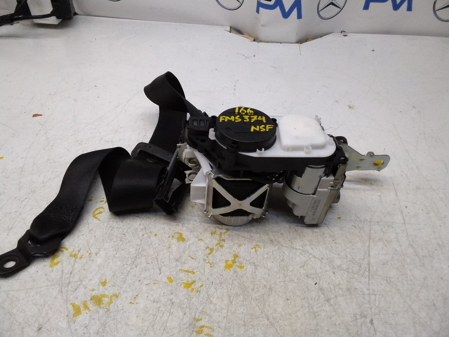 MERCEDES M CLASS GLE SEAT BELT FRONT LEFT PASSENGER A1668601300 W166 FMS374 NSF