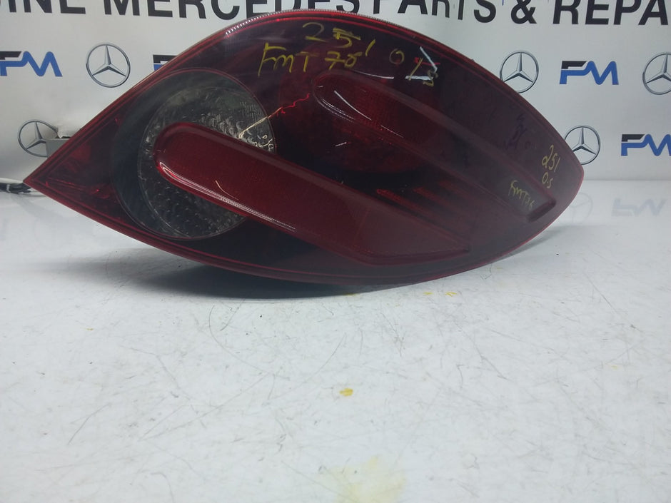 MERCEDES R-CLASS W251 REAR DRIVER O/S TAIL LIGHT FMT76