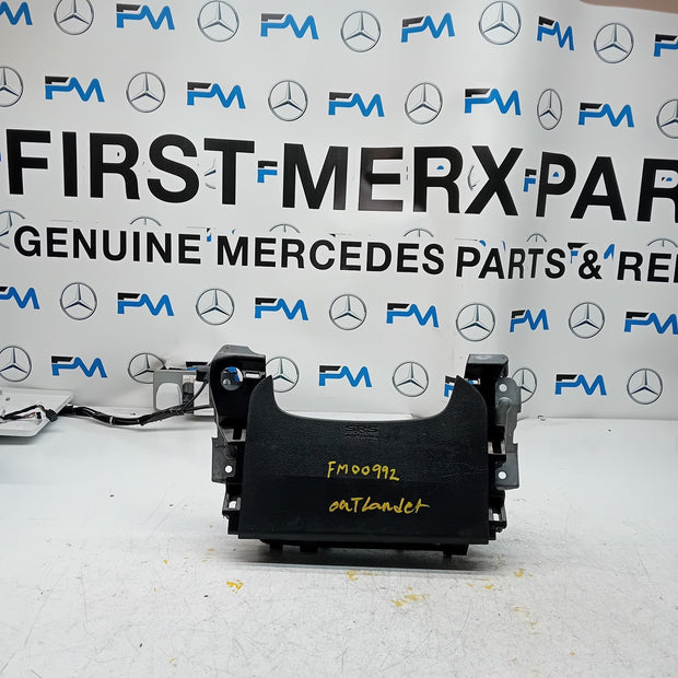 MITSUBISHI OUTLANDER MK3 KNEE AIR SRS BAG RIGHT DRIVER SIDE 7030A-31754 FM00992