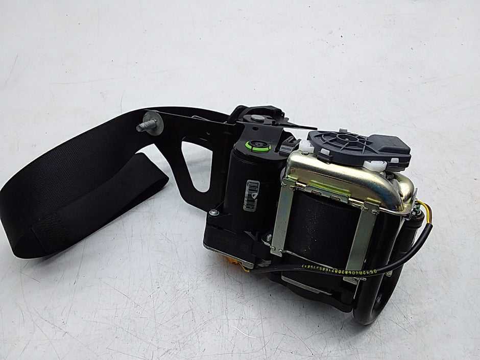 MERCEDES E-CLASS W238 SEAT BELT FRONT RIGHT DRIVER SIDE A2388602900 FMS250 OSF