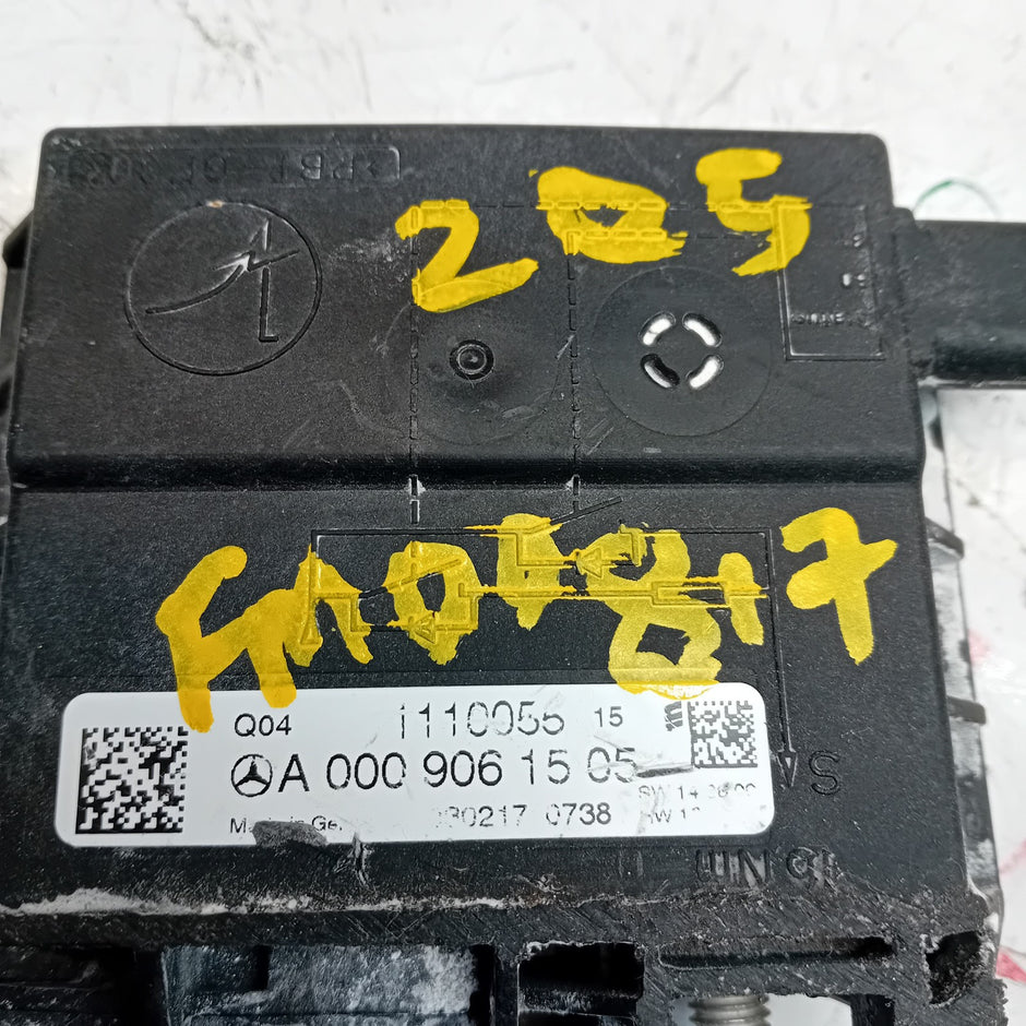 MERCEDES  C E CLASS W205 W213 NEGATIVE BATTERY CLAM TERMINAL A0009061505 FM00817