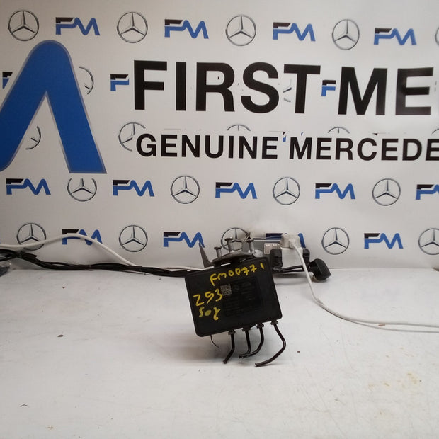 MERCEDES GLC X253 ABS PUMP MODULE CONTROL UNIT A2539001400 FM00771