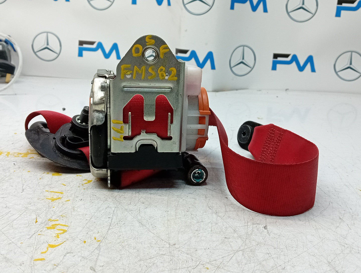 MERCEDES A-CLASS  FRONT RIGHT SEAT BELT WITH PRETENSIONER A1778600800 FMS82 OSF
