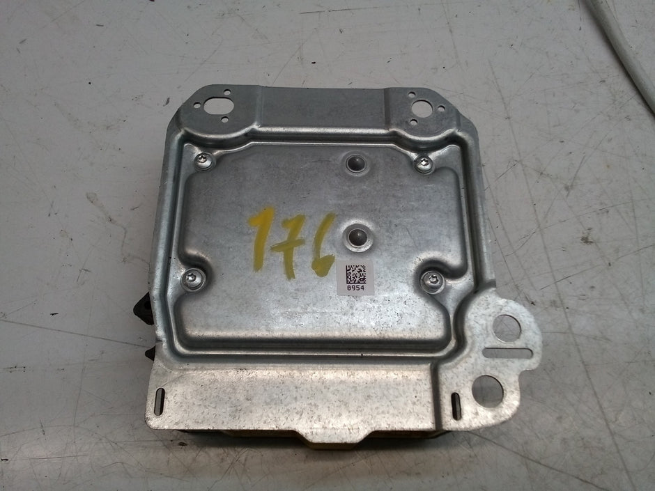 MERCEDES CLA AIRBAG CONTROL MODULE W117 A1179008600 FM00779