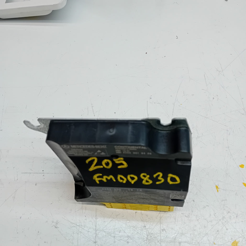 MERCEDES C-CLASS AIRBAG CONTROL MODULE W205 A2059001814 FM00830