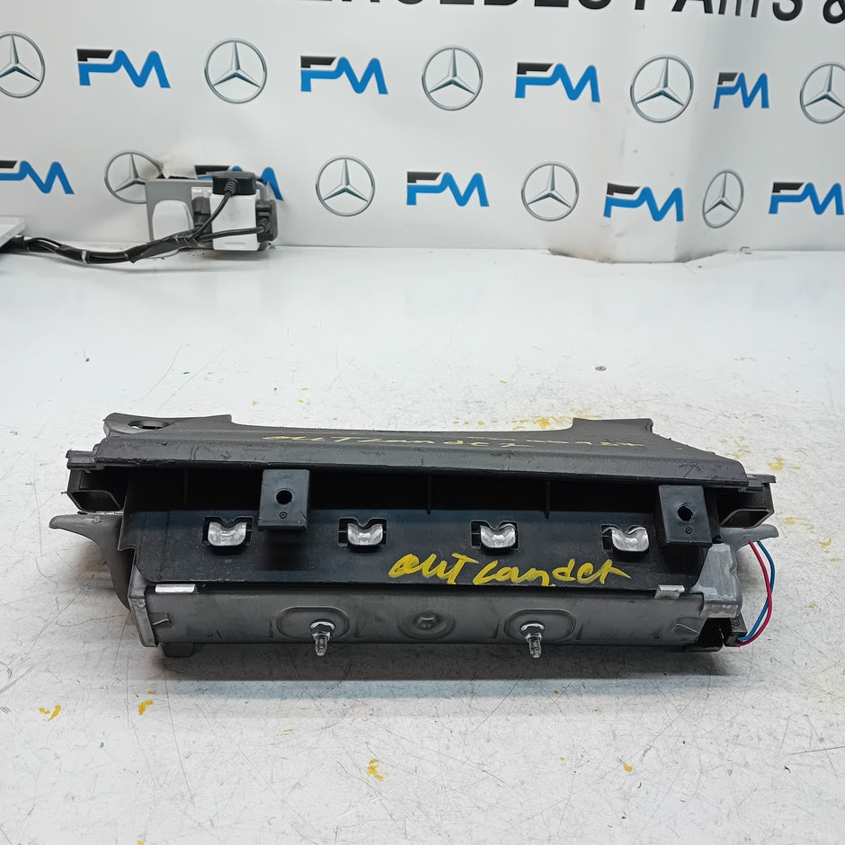MITSUBISHI OUTLANDER MK3 KNEE AIR SRS BAG RIGHT DRIVER SIDE 7030A-31754 FM00987
