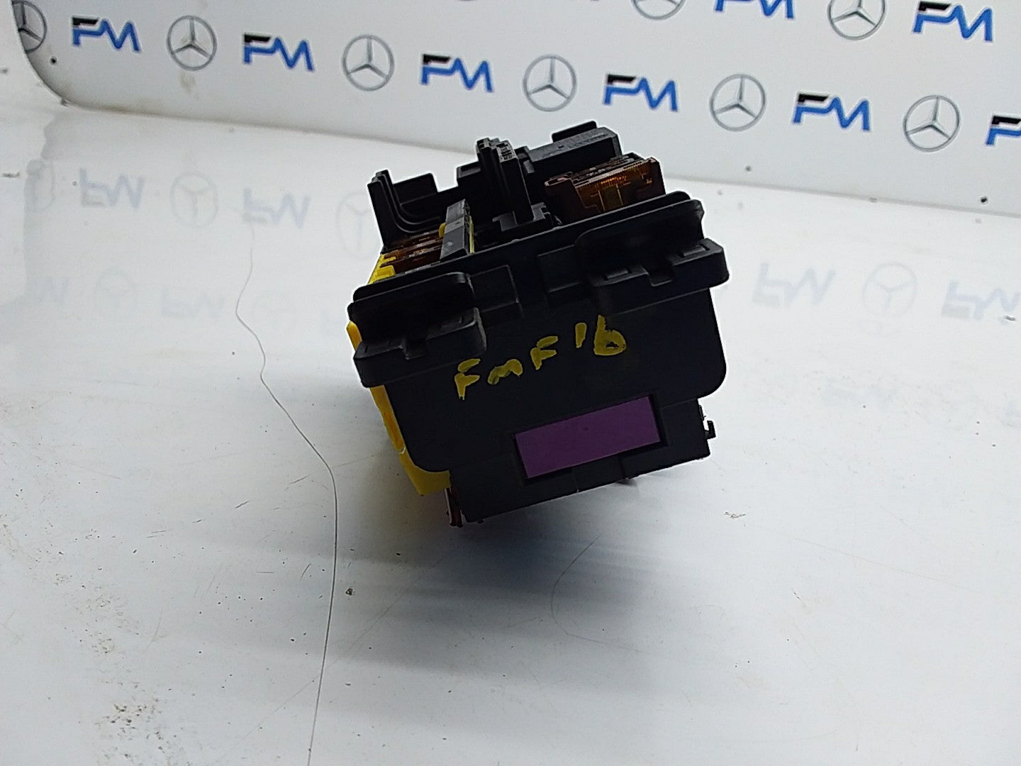 MERCEDES C CLASS FUSE RELAY BOX A2059067200 W205 2014-2021  FMF16