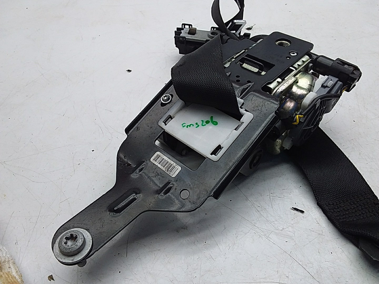 MERCEDES C-CLASS W204 SEAT BELT FRON  LEFT PASSENGER SIDE A2048602185 FMS206 NSF
