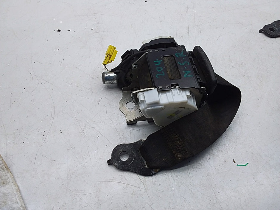 MERCEDES C-CLASS W204 SEAT BELT REAR  LEFT PASSENGER SIDE A2048602886 FMS209 NSR
