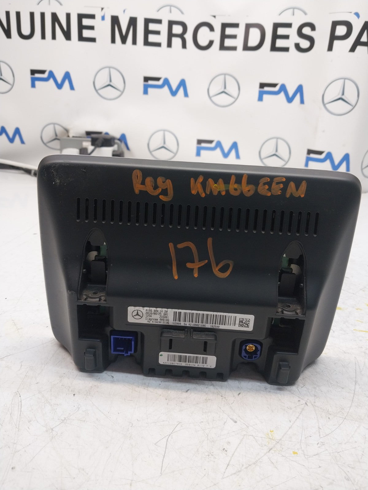 MERCEDES M-CLASS W166 DISPLAY SCREEN A1669001420 2016 FM00712