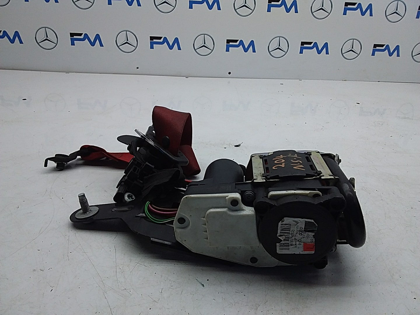 MERCEDES C-CLASS W204 SEAT BELT FRONT LEFT PASSENGER SIDE A2048602385 FMS202 NSF