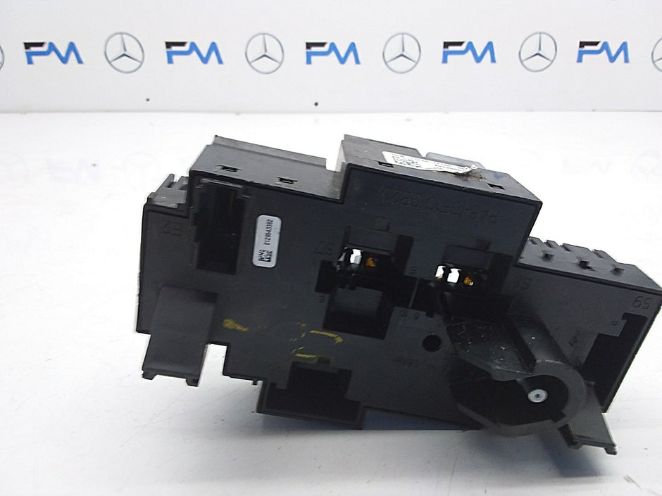 MERCEDES BENZ S-CLASS W222 FUSE BOX RELAY  A2229063302 FMF69