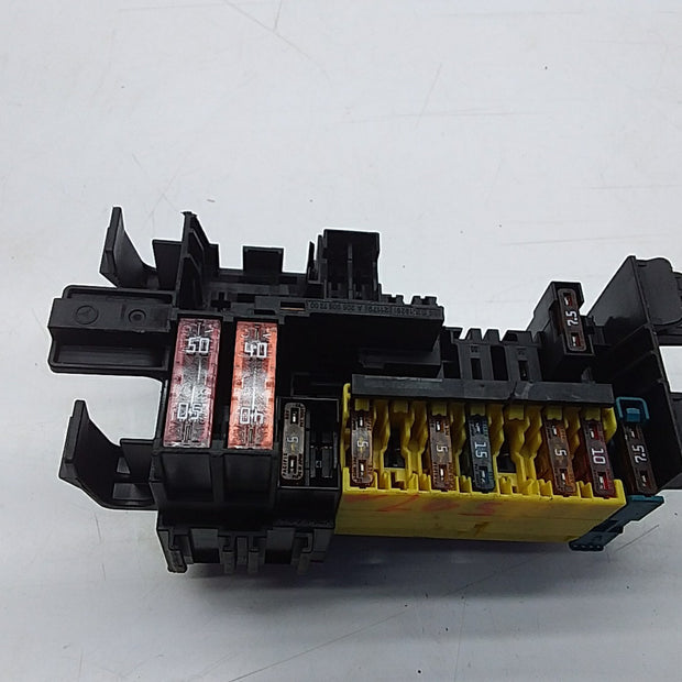 MERCEDES C CLASS FUSE RELAY BOX A2059067200 W205 2014-2021 FMF21