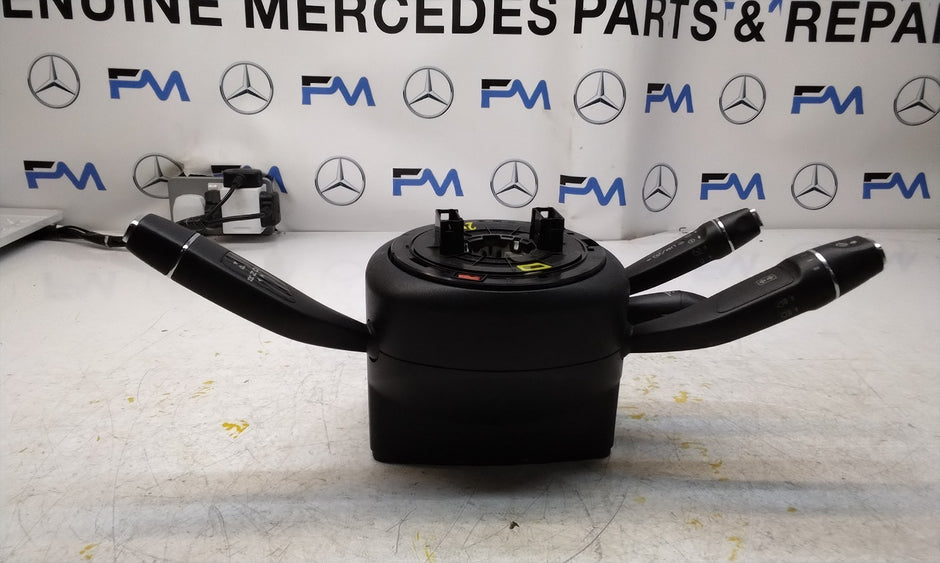 Mercedes E-CLASS W213 INDICATOR/WIPER GEAR SELECT + SQUIB  A2139001611 FM001031