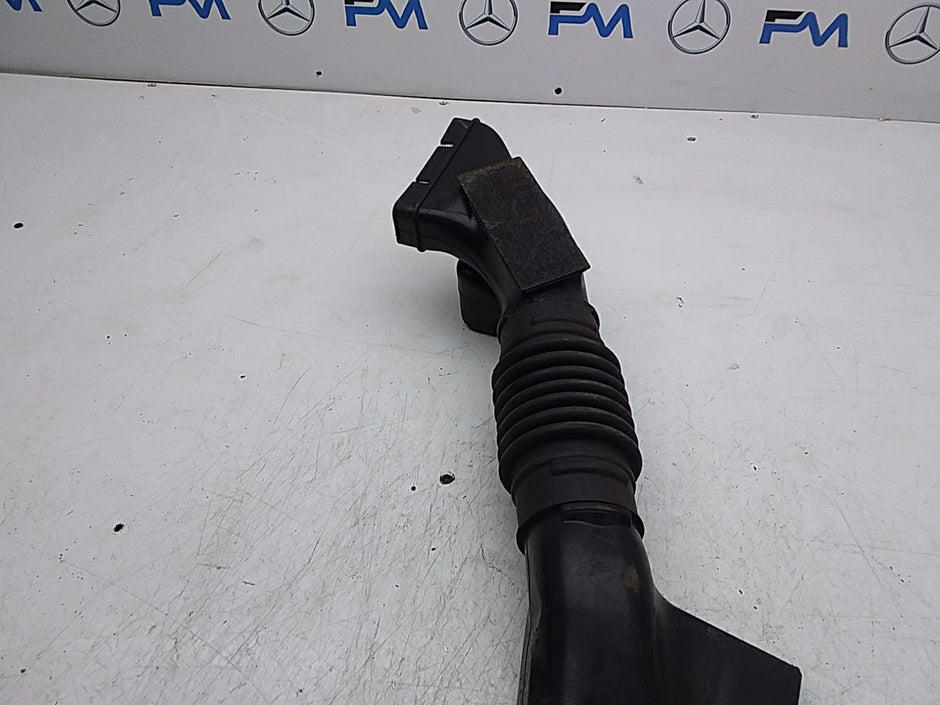 OUTLANDER AIR INTAKE TUBE 2.4 PETROL FMI08 1505A661