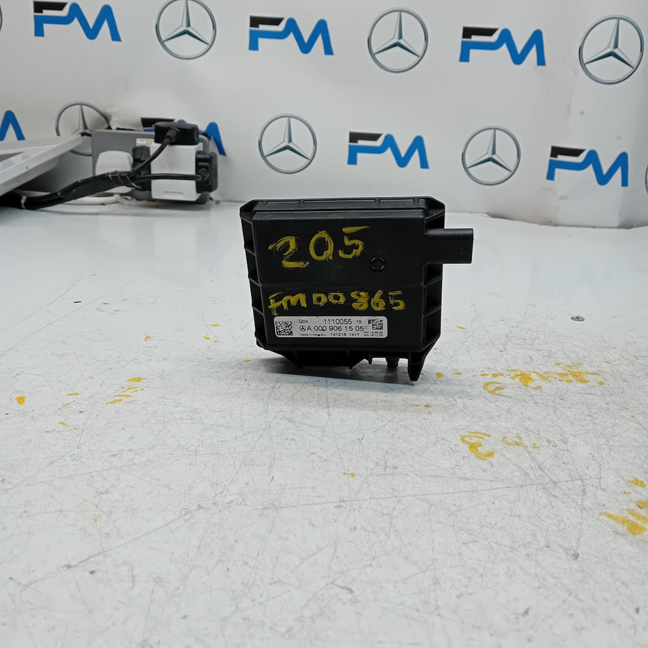 MERCEDES  C E CLASS W205 W213 NEGATIVE BATTERY CLAM TERMINAL A0009061505 FM00865