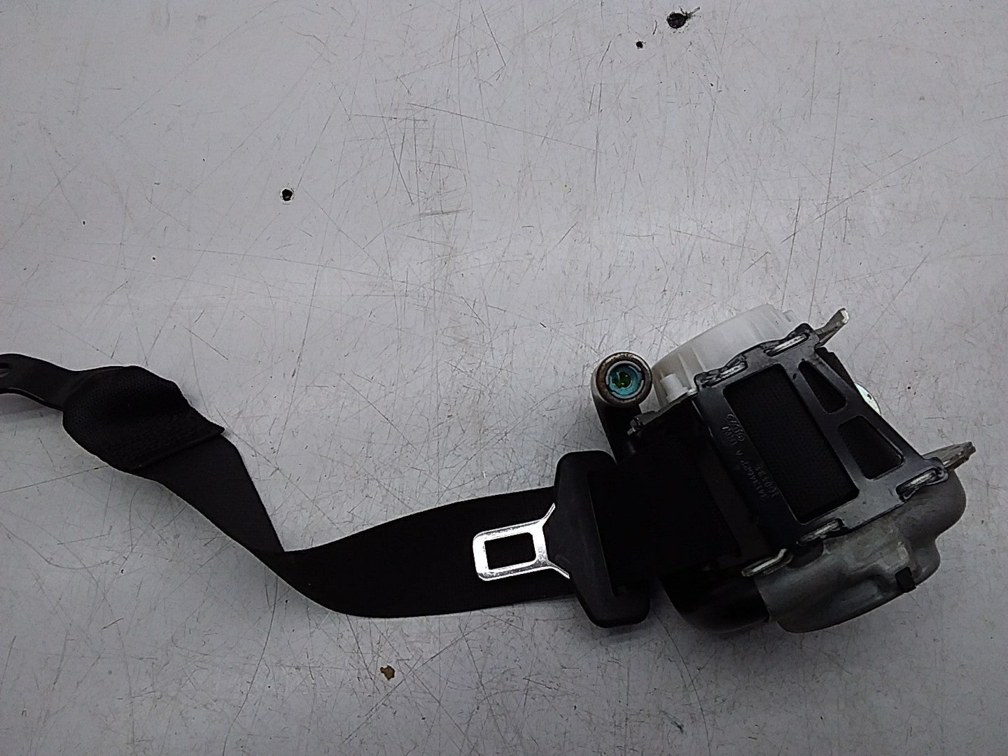 MERCEDES C-CLASS W205 SEAT BELT REAR RIGHT DRIVER SIDE A2058600685 FMS277 OSR