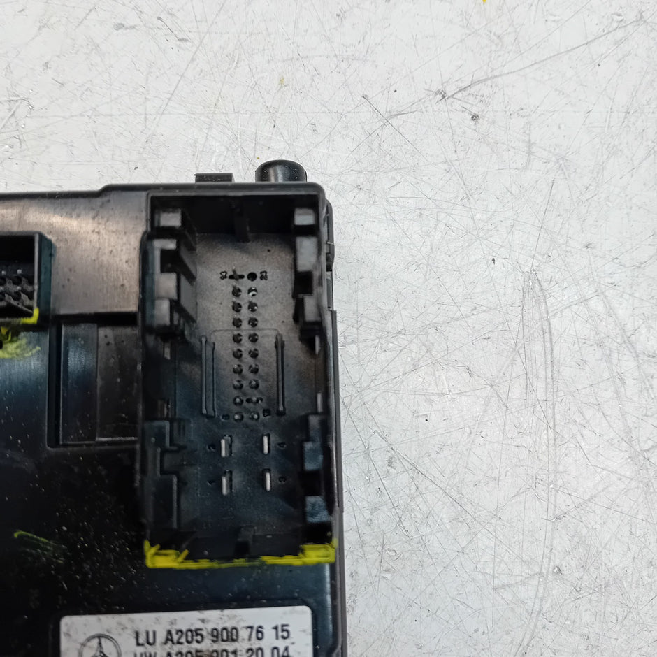 MERCEDES C CLASS 2015 W205 AIR CONDITIONING CONTROL MODULE A2059007615 FM00845