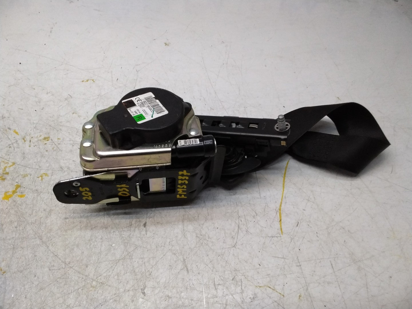 MERCEDES C-CLASS W205 SEAT BELT REAR RIGHT DRIVER SIDE A2058600285 FMS337 OSR