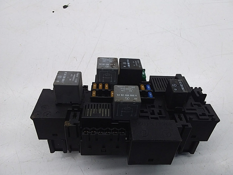 MERCEDES BENZ S-CLASS W222 FUSE BOX RELAY  A2229063202 FMF72
