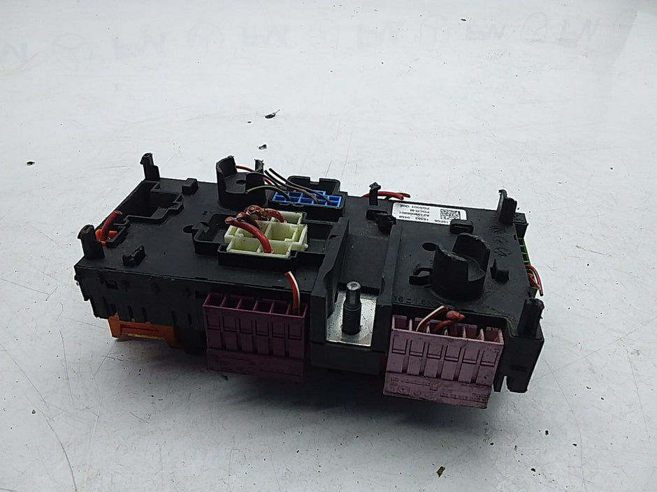 MERCEDES BENZ E-CLASS W213 2016 ONWARDS FUSE RELAY BOX A2139068801 FMF125