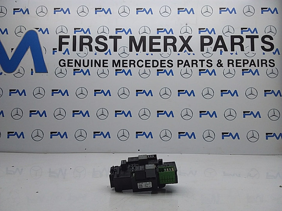 MERCEDES BENZ S CLASS W222 FUSE BOX RELAY  A2229063701 FMF68