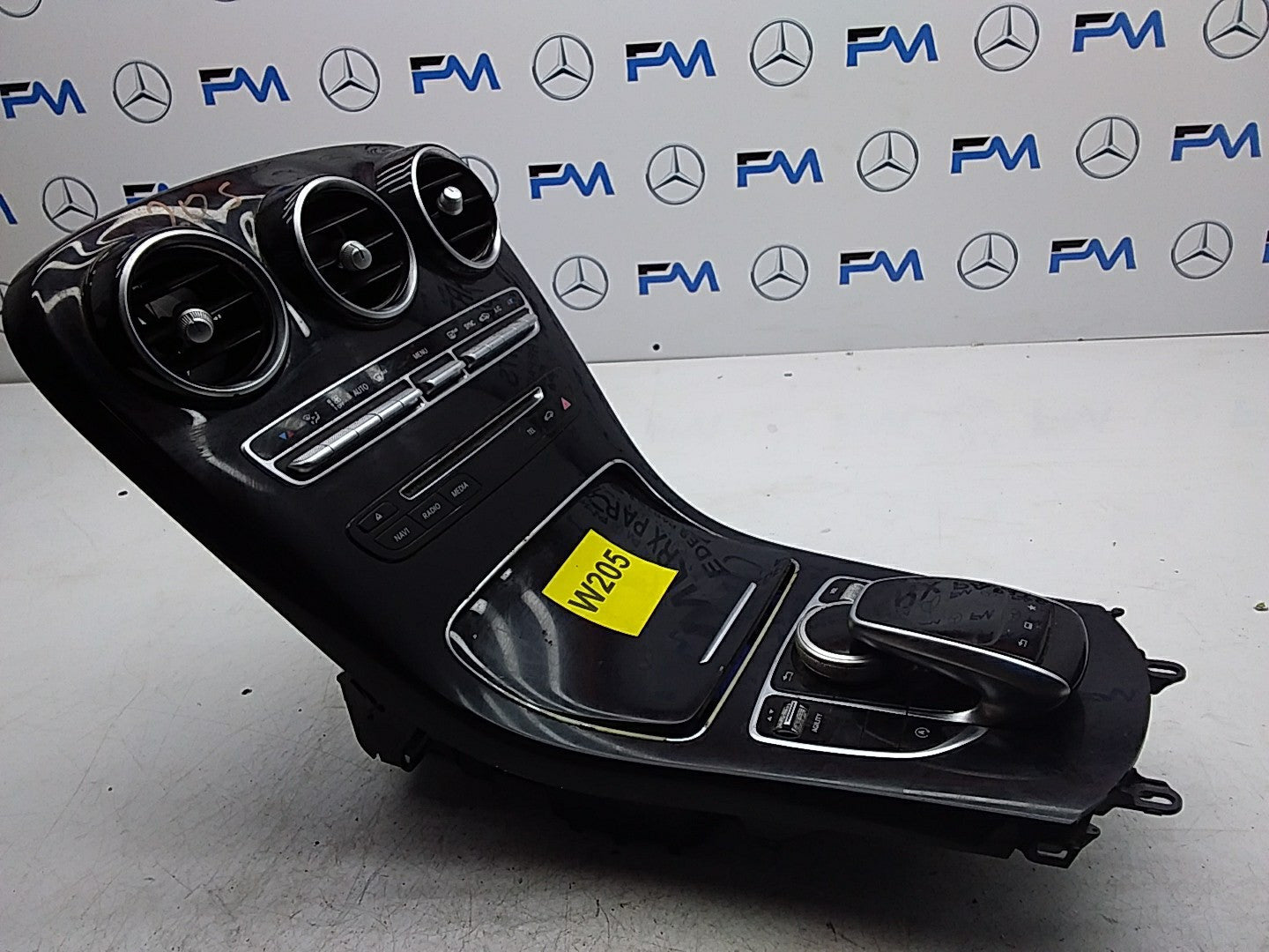 2014 ONWARDS MERCEDES C-CLASS W205 CENTRE  CONSOLE  A2056805107 FMK17