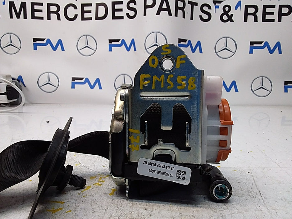 MERCEDES A-CLASS  FRONT RIGHT SEAT BELT WITH PRETENSIONER A1778600800 FMS58 OSF