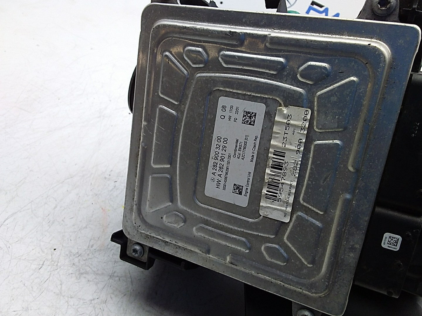 MERCEDES BENZ A-CLASS W177 2018 AIR FILTER CLEANER BOX 2.1 D A2820903800 FMA17
