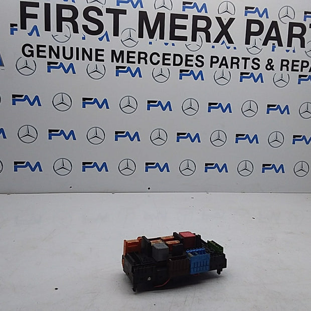 MERCEDES BENZ E-CLASS W213 2016 ONWARDS FUSE RELAY BOX A2139068801 FMF125