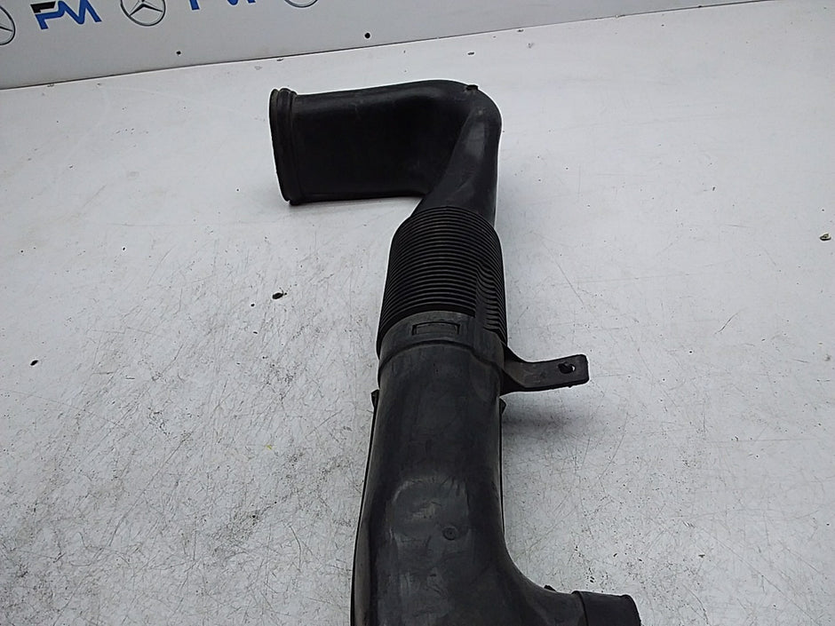 MERCEDES BENZ E-CLASS W212 AIR INTAKE TUBE A6510903437 FMI10