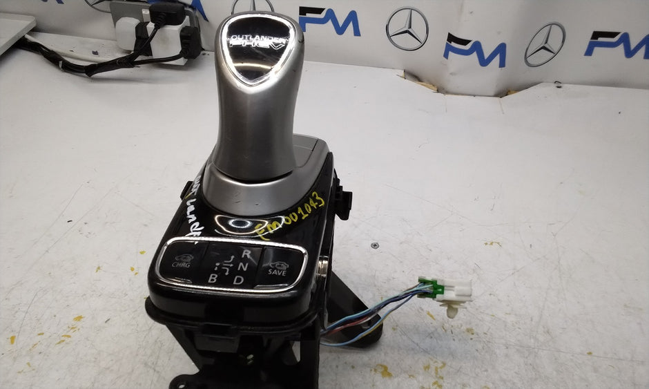 MITSUBISHI OUTLANDER MK3 2016 AUTOMATIC GEAR SHIFT MECHANISM 2400A355 FM001043