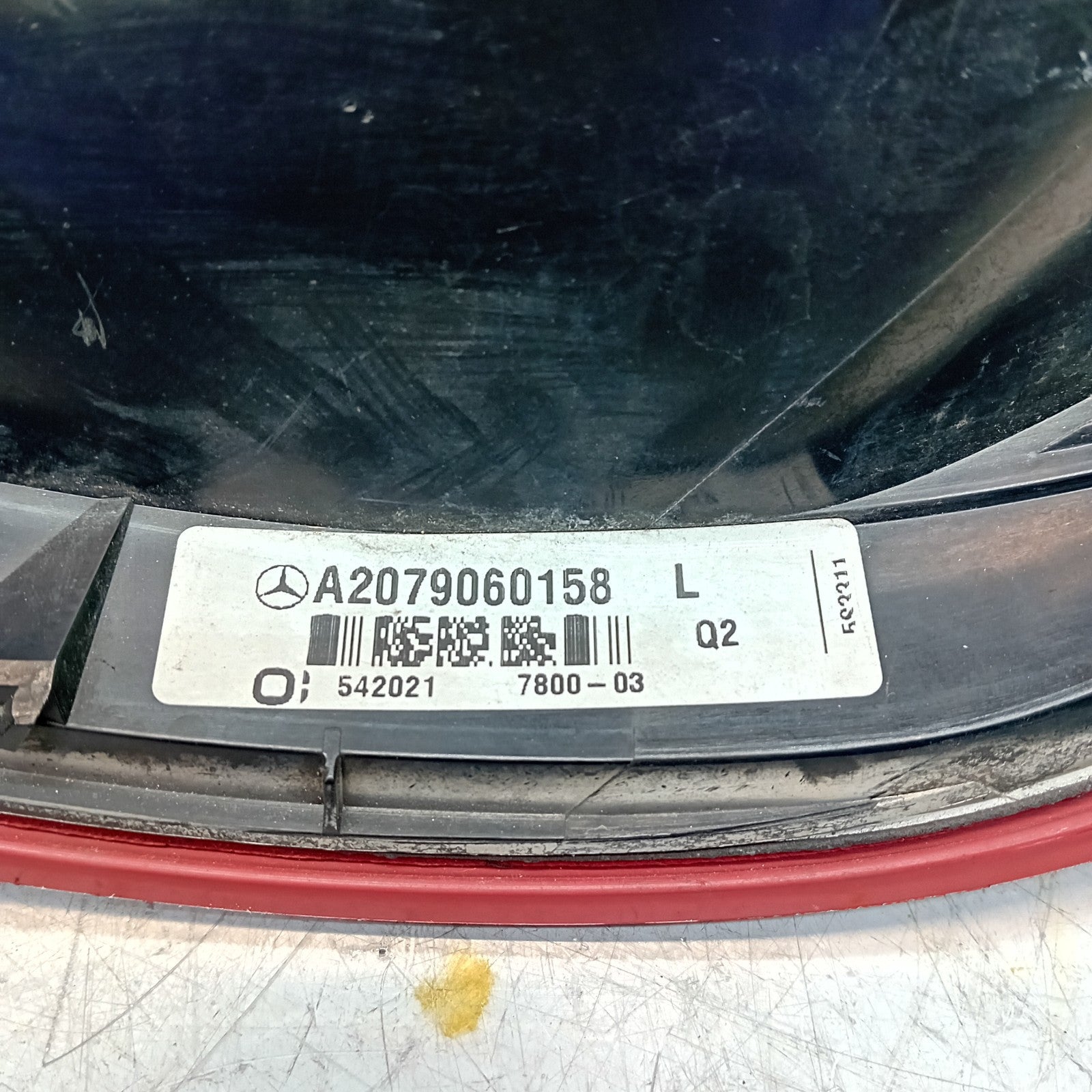 MERCEDES E-CLASS W207 COUPE PASSENGER SIDE NS REAR TAIL LIGHT A2079060158 FMT171