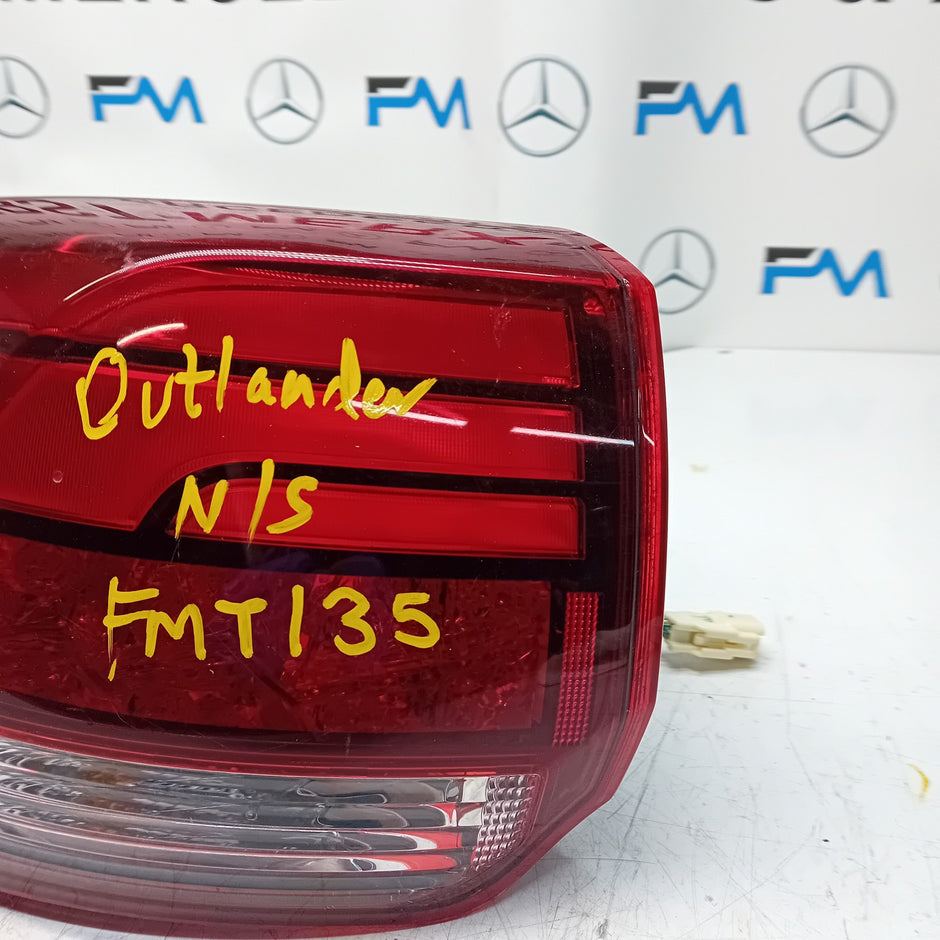 MITSUBISHI OUTLANDER MK3 2015-19 PASSENGER SIDE NS OUTER REAR TAIL LIGHT FMT135