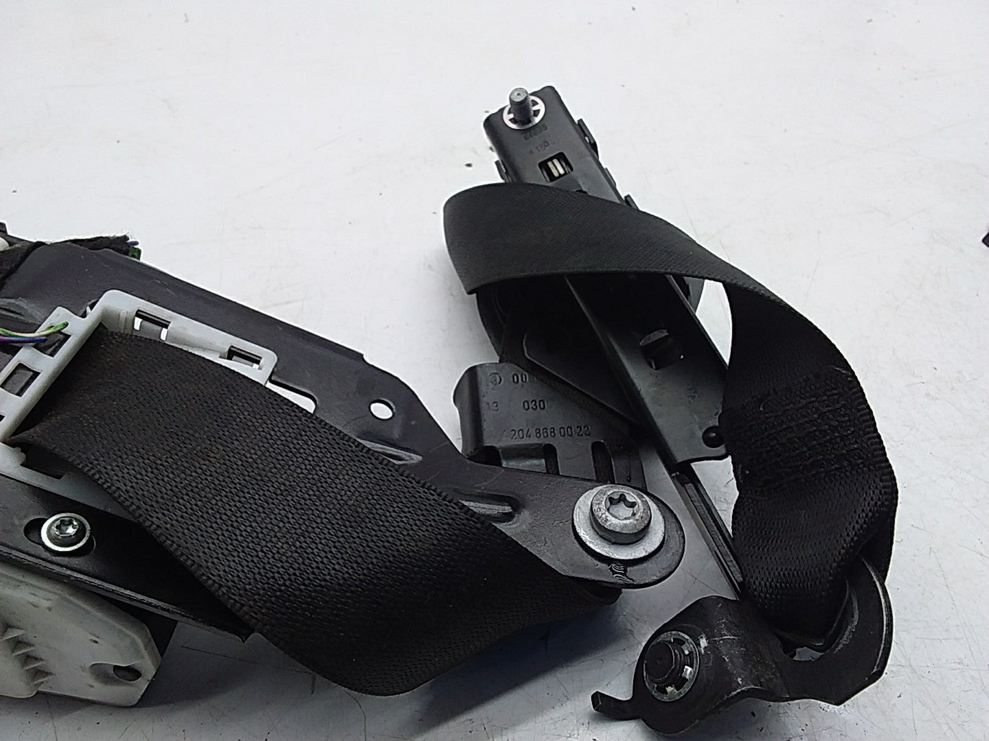 MERCEDES C-CLASS W204 SEAT BELT FRONT LEFT PASSENGER SIDE A2048680022 FMS204 NSF