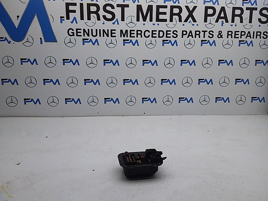 MERCEDES BENZ S-CLASS W222 2014ONWARDS FUSE RELAY BOX  A2225403150 FMF128