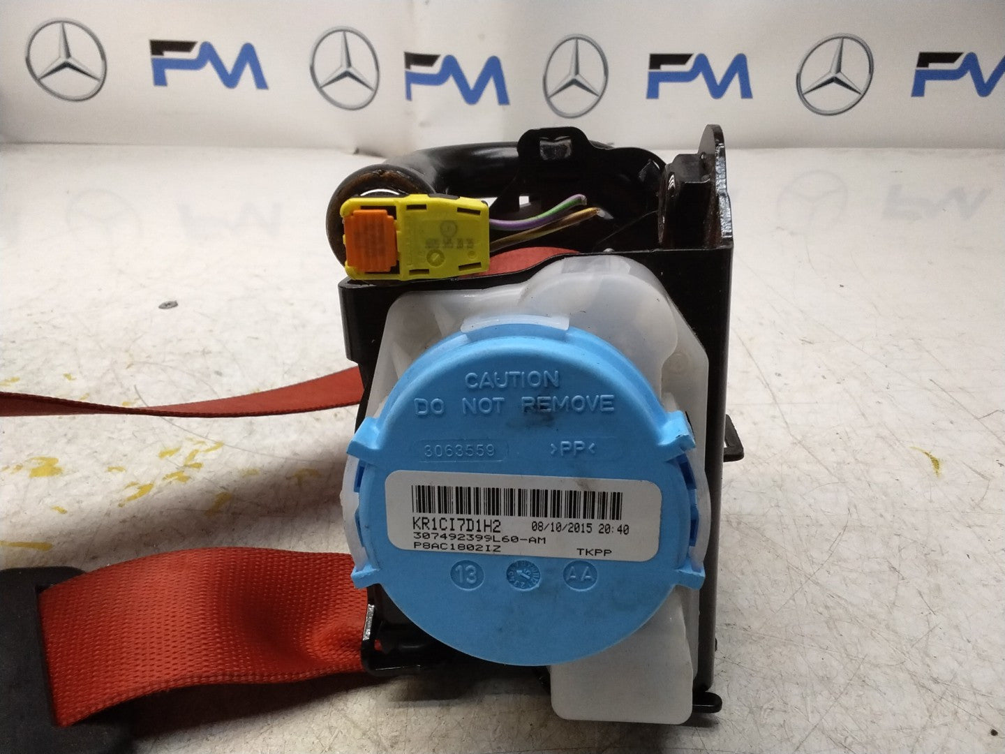 MERCEDES A CLASS W176 REAR L / R SIDE SEAT BELT A1768602385 FMS198 NSR OSR