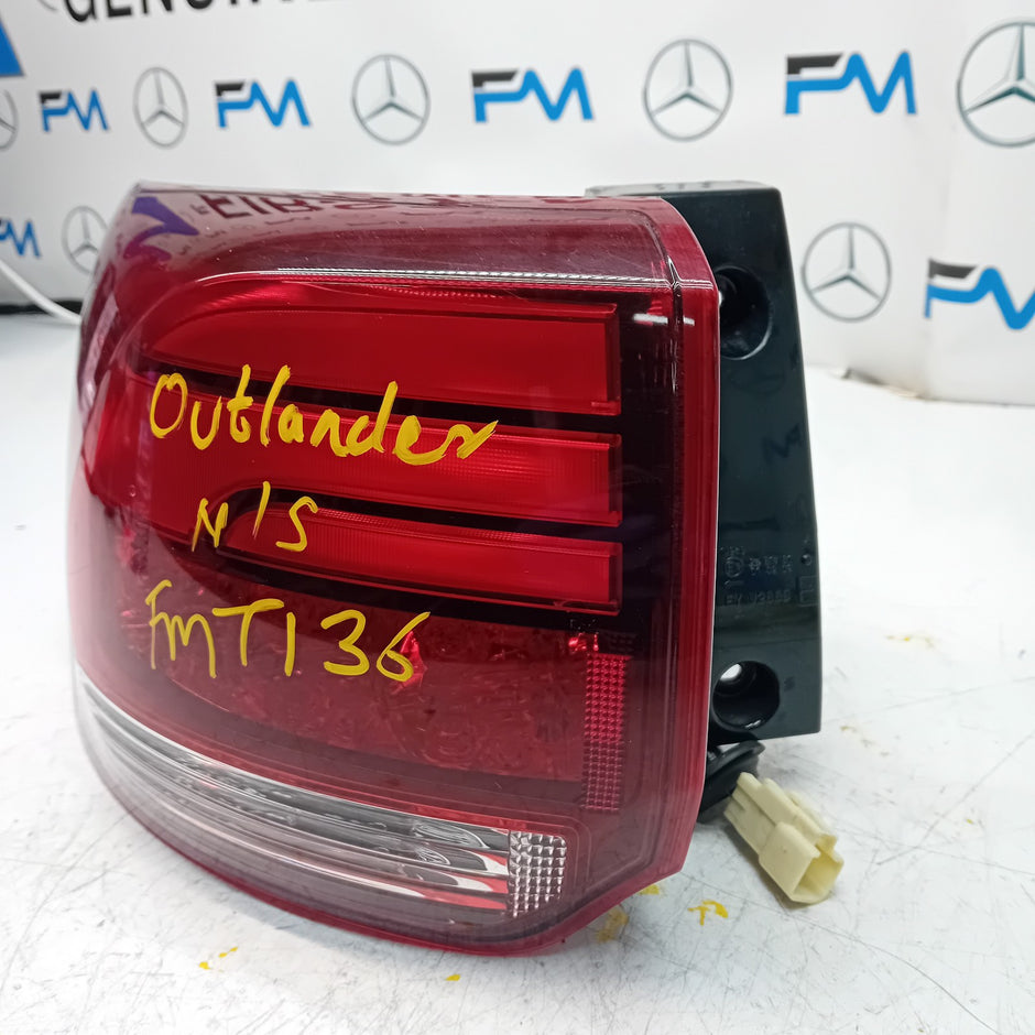 MITSUBISHI OUTLANDER MK3 2015-19 PASSENGER SIDE NS OUTER REAR TAIL LIGHT FMT136