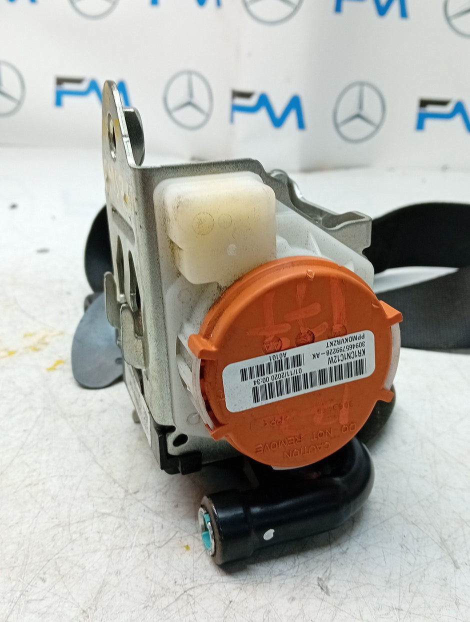 MERCEDES A CLASS  FRONT LEFT SEAT BELT WITH PRETENSIONER A1778600700 FMS76 NSF