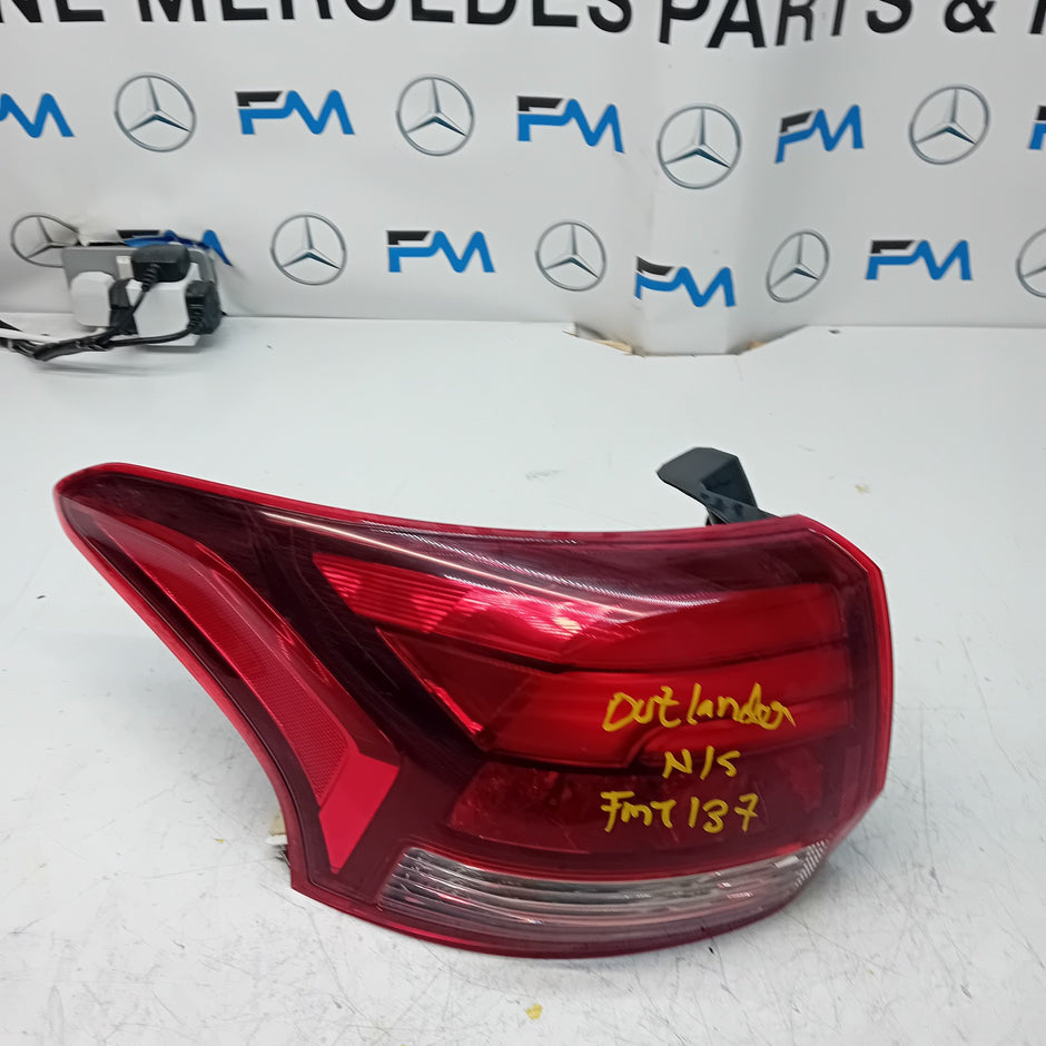 MITSUBISHI OUTLANDER MK3 2015-19 PASSENGER SIDE NS OUTER REAR TAIL LIGHT FMT137