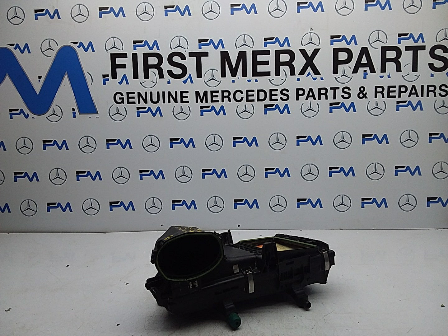 MERCEDES BENZ E-CLASS W213 AIR FILTER CLEANER BOX 2.0 P A6540900001 FMA46