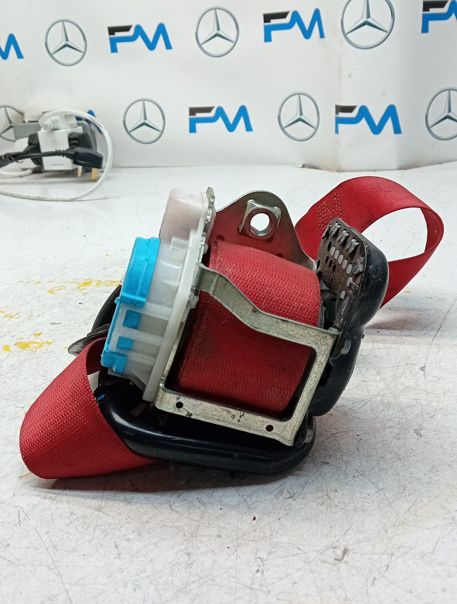MERCEDES A CLASS W176 SEAT BELT FRONT RIGHT DRIVER SIDE A1768602285 FMS81 OSF 