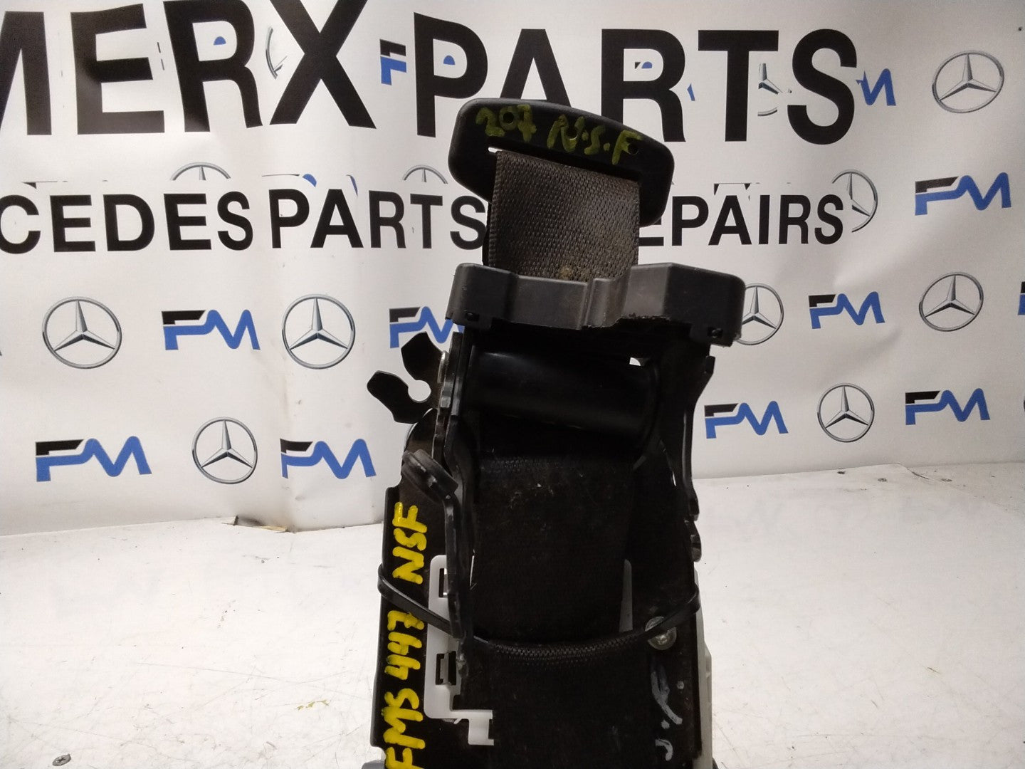 MERCEDES E CLASS W207 SEAT BELT FRONT LEFT PASSENGER A2078605585 FMS447 NSF
